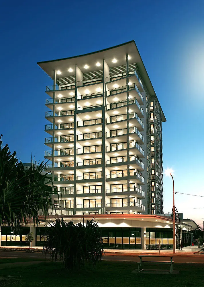 Aparthotel Pure Kirra Gold Coast